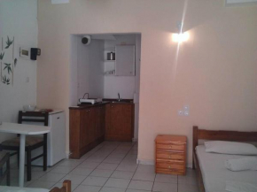 Studio 10 minutes from the center of Heraklion.